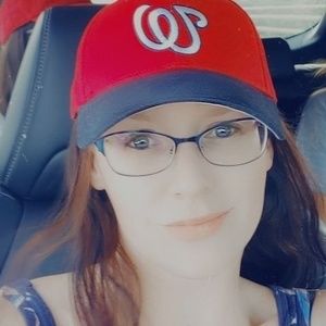 Meet your Posher, Cherie